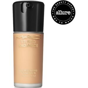 MAC Studio Radiance Serum-Powered Foundation 30ml - NC35