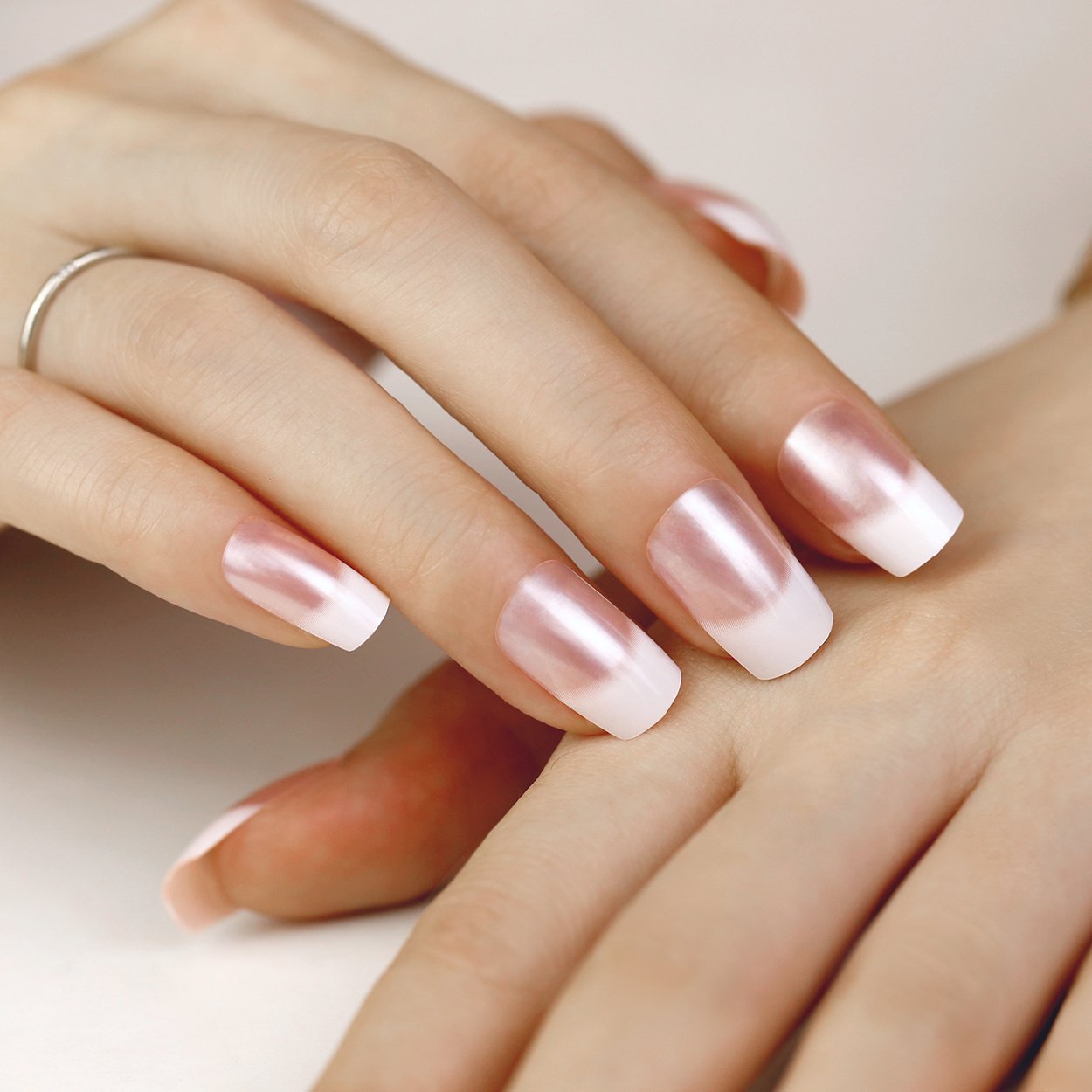 Elegant Touch Oval 24 False Nails with Glue - Ibiza Holiday