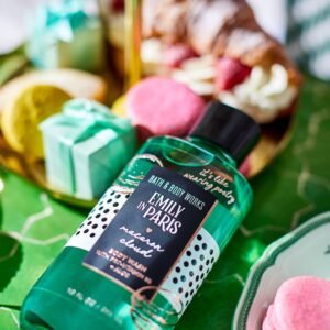 Emily In Paris Gift Set 335g Bath Crystals + 2 x 80g Bath Fizzers