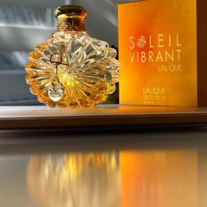 Lalique Soleil Vibrant Gift Set 15ml EDP + Necklace + Bag